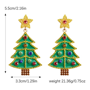 Detailed view of Christmas tree earrings with size 5.5cm and weight 21.36g specifications