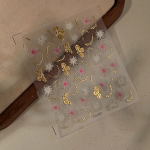 Adesivi per unghie 3D con farfalle dorate in rilievo e fiori sfumati rosa Co-522