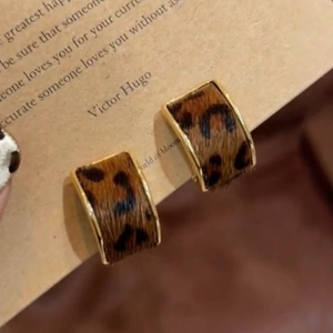 Retro Leopard Print C-Shape Earrings With 925 Sterling Silver Earring Post Vintage Geometric Alloy Jewelry For Women