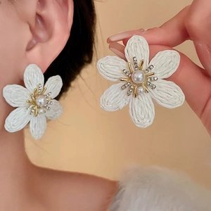 Handmade woven raffia flower earrings with pearl center and rhinestones for summer style