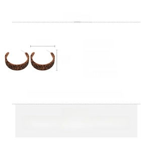 Détails techniques des boucles d'oreilles léopard en acrylique avec tableau des tailles 4,5x3,5cm