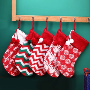 Christmas Stockings Knitted Snowflake Reindeer Patterns With Pompoms Hanging Loop Holiday Party Decor Gift Bags