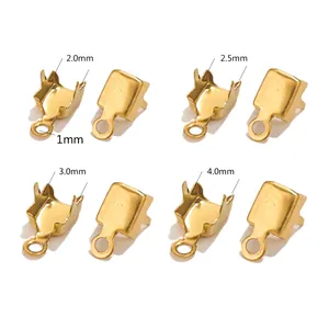 Detailansicht der 18K vergoldeten Edelstahl-Karabinerverschlüsse in den Größen 2.0mm bis 4.0mm