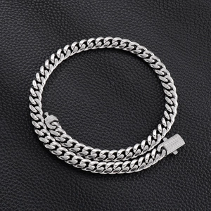 Hip-Hop-Halskette aus Silber-Edelstahl mit eisgekühlter CZ-Diamant-Verschlussschnalle