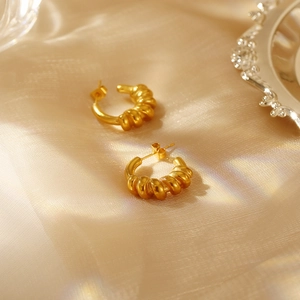 Vintage retro spiral twisted C-shape stud earrings in polished golden titanium steel