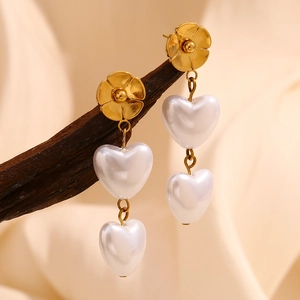 Blumen Herz Künstliche Perlen Ohrhänger 18K Vergoldet Edelstahl Elegant Vintage Nische Schmuck Für Damen