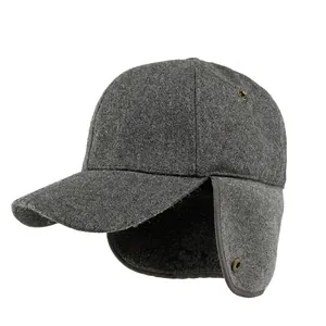 Gorra de béisbol de invierno gris oscuro con orejeras y forro cálido para hombre