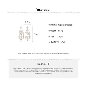 Detailed size chart for teardrop earrings with dimensions 7x2.7cm and silver needle tips