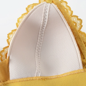 Soutien-gorge en dentelle jaune française sans armature avec doublure en maille respirante