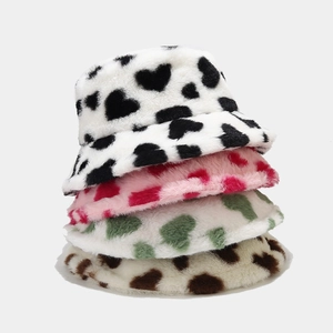 Women Winter Warm Plush Bucket Hat Heart Pattern Fuzzy Faux Fur Sun Protection Windproof Outdoor Basin Hat Ladies Fashion Cap