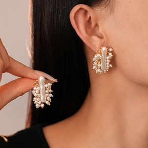Alloy Cluster Artificial Pearl Earrings With 925 Sterling Silver Earring Post French Vintage Geometric Fashion Accessory Women
