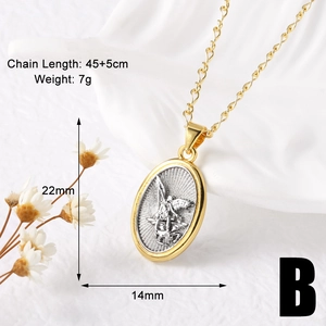 Detail view of 18k gold plated Saint Michael pendant with 45+5cm chain length info