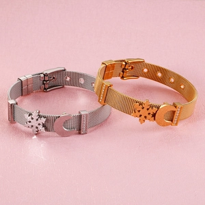 Bracciale regolabile in maglia di acciaio inossidabile con ciondoli a fiocco e luna