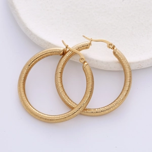 Polished 18K gold-plated titanium steel hoop earrings with elegant textured ribbing