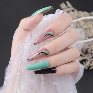 Long ballet press-on nails with emerald green gradient, black glossy finish and glitter