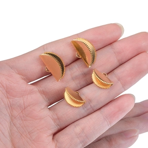 Golden semicircular stainless steel crimp ends with serrated edges for DIY jewelry making