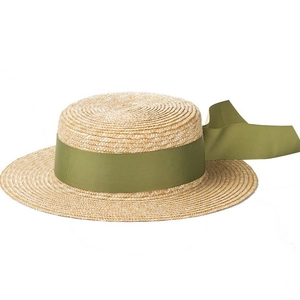 Cappello di paglia classico stile boater con fiocco in nastro largo verde oliva