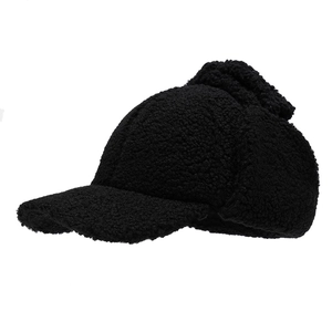 Casquette de baseball en polaire noire pour femme avec cache-oreilles chauds pour l'hiver