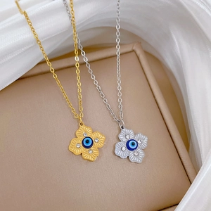 Evil Eye Four Leaf Clover Pendant Necklace Titanium Steel Zircon Inlaid Dainty Lucky Clavicle Chain Jewelry For Women