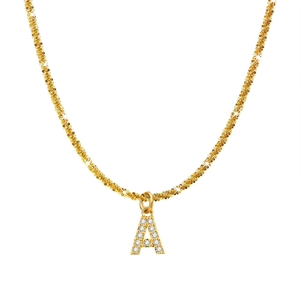 Collier minimaliste en acier titane doré avec pendentif lettre A incrusté de cristaux