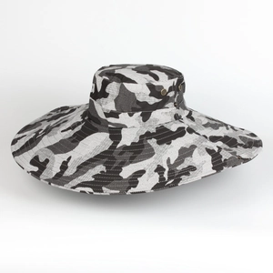 Chapeau de soleil camouflage à large bord pour homme avec œillets d'aération en métal