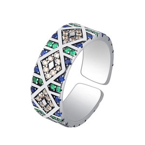 Bague vintage en argent s925 avec zircons multicolores et anneau réglable chic