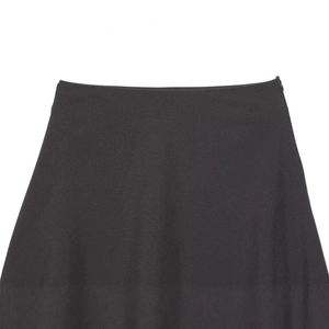 Zwarte rok met hoge taille voor dames voorzien van onzichtbare rits en kantdetails