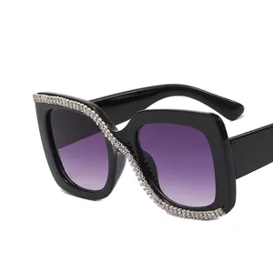 Chic square oversized sunglasses with S-shaped diamond inlay and purple gradient lenses
