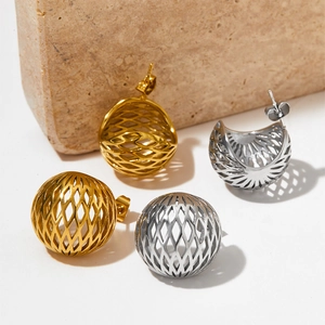 Hohlkugel- und Halbmondohrringe aus goldenem und silbernem Edelstahl-Mesh-Gewebe