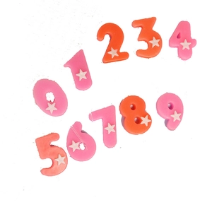 Set di topper per torta a forma di numeri rosa e arancioni con stelle da zero a nove