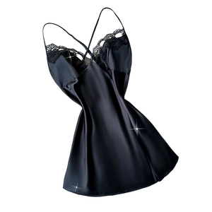 Nuisette élégante en satin noir pour femmes avec bordure en dentelle et bretelles