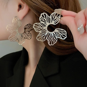 Statement silver hollow flower earrings with vintage metallic finish for women