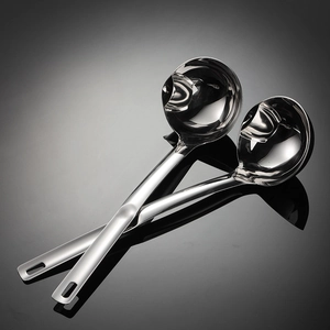 304 Stainless Steel Oil Separator Ladle Long Handle Fat Skimmer Spoon Heat Resistant Duckbill Design For Soup Kitchen