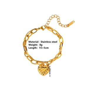 Golden stainless steel double heart bracelet with grid texture on a 15+5cm adjustable chain
