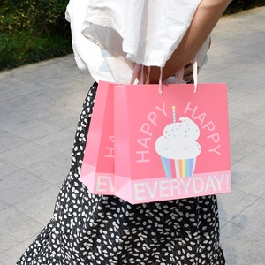 Paper Gift Bag Pink Cute Cartoon Cupcake White Cardboard With Ribbon Handles For Birthday Party Retail Handbag Decorative