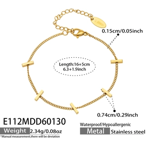 Detail showing dimension and weight of gold minimalist bamboo style stainless steel bracelet