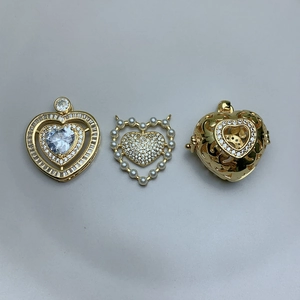 Heart Shaped Pendant Copper 18K Gold Plated Micro Pave Rhinestone Hollow Locket DIY Jewelry Accessory For Women Elegant