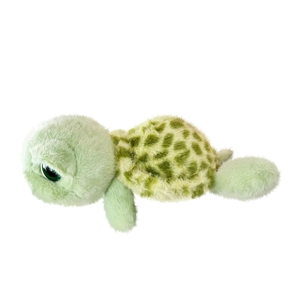 Peluche tartaruga marina verde con occhi grandi e guscio morbido su sfondo bianco