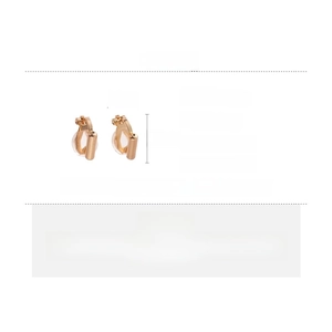 Detailed spec sheet for gold geometric clip-on earrings with size and weight info
