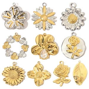 Rose Daisy Flower Leaf Pendants Stainless Steel Two Tone Gold Silver French Retro DIY Jewelry Making Findings Vintage Charms