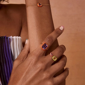 S925 sterling silver enamel ring and gold bracelet with colorful zircon on a model