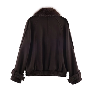 Blouson aviateur marron foncé avec col en fourrure synthétique et taille élastique, vue dos