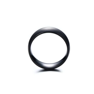 Minimalistischer schwarzer Titanring für Herren mit matter, gebürsteter Oberfläche