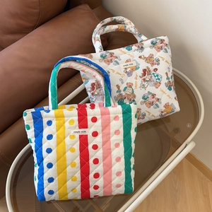 Sac À Main En Toile De Coton Matelassé Imprimé Floral Ours Frais Sac Fourre-Tout Rembourré Pour Femmes Filles Déjeuner Voyage