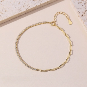 Chic S925 silver gold-plated bracelet with half pavé zircon and half paperclip link