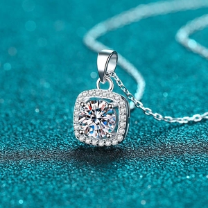 Elegant S925 sterling silver square halo pendant necklace with sparkling cubic zirconia stone