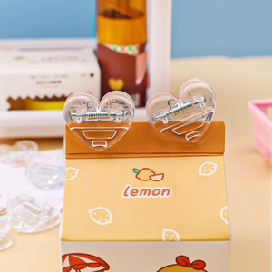 Cute transparent heart-shaped plastic clips for sealing snacks and organizing papers