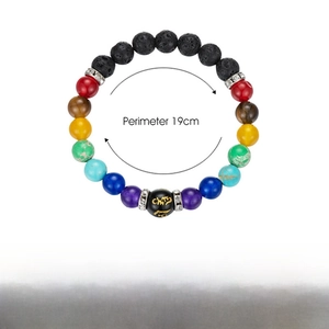 7 Chakra Naturstein Armband mit Lavastein und 19 cm Umfang für Damen und Herren