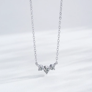 Elegant S925 sterling silver geometric necklace with three sparkling clear zirconia stones