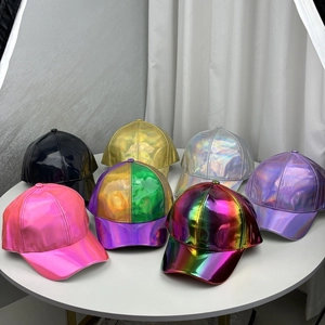Collection de casquettes de baseball laser métalliques en couleurs holographiques variées